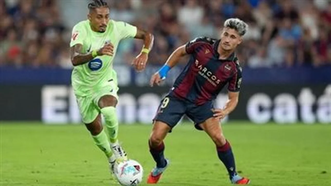 تغطية حصرية.. القنوات الناقلة لمباراة برشلونة وليفانتي ضمن منافسات الدوري الإسباني